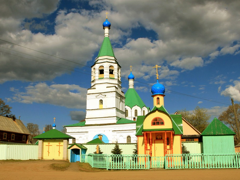 Женский монастырь Владимирской иконы Божией Матери села Пиксур.